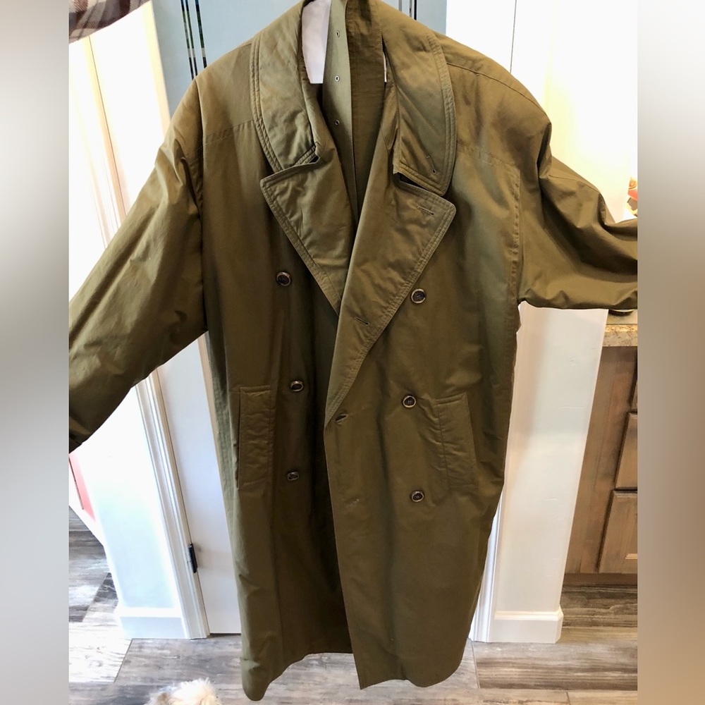 Men’s Hugo Boss Trenchcoat